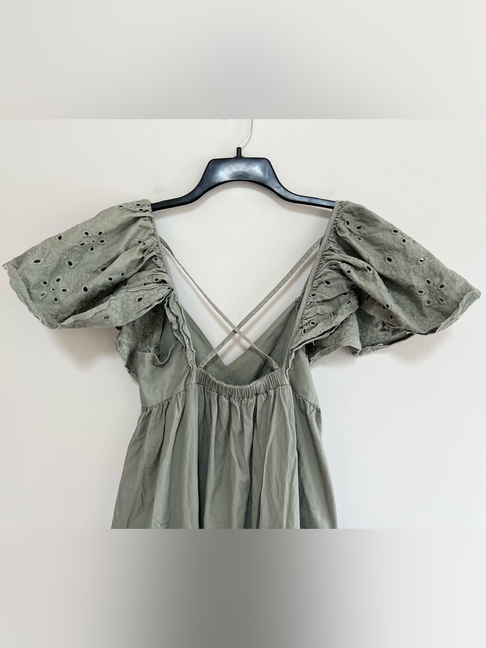 En Saison Anthropologie Eyelet Flutter Sleeve Cotton VNeck Maxi Dress Pockets XS - Picture 6 of 12